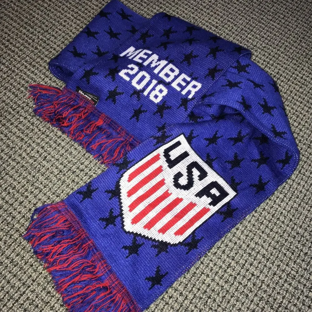 USA Soccer Team Member 2018 Fringe Knit Scarf Blue Stars Ruffneck NWT‎
